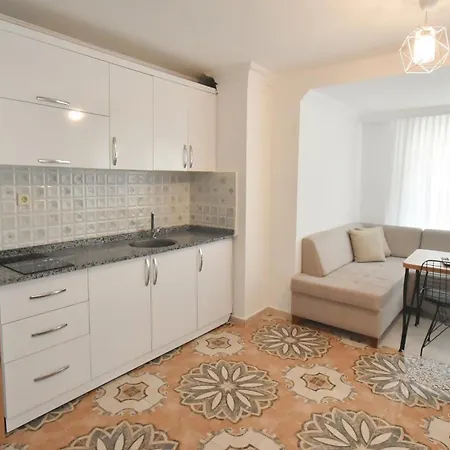 Anatolian Homes & מלון דירות אנטליה