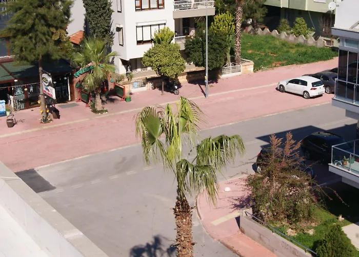 Anatolian Homes & 安塔利亚