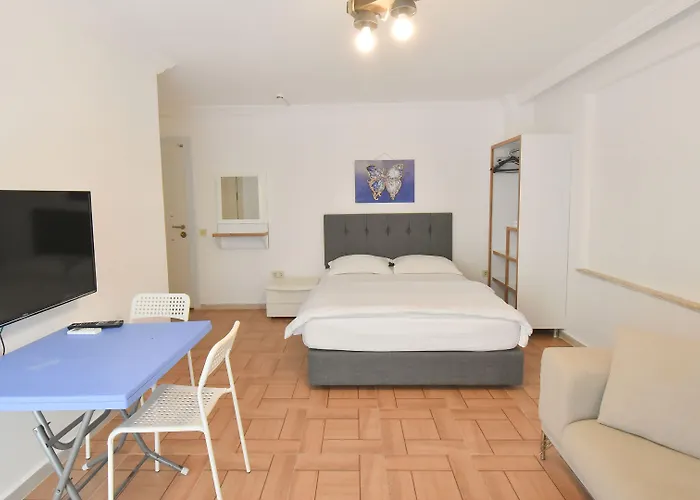 Anatolian Homes & מלון דירות אנטליה